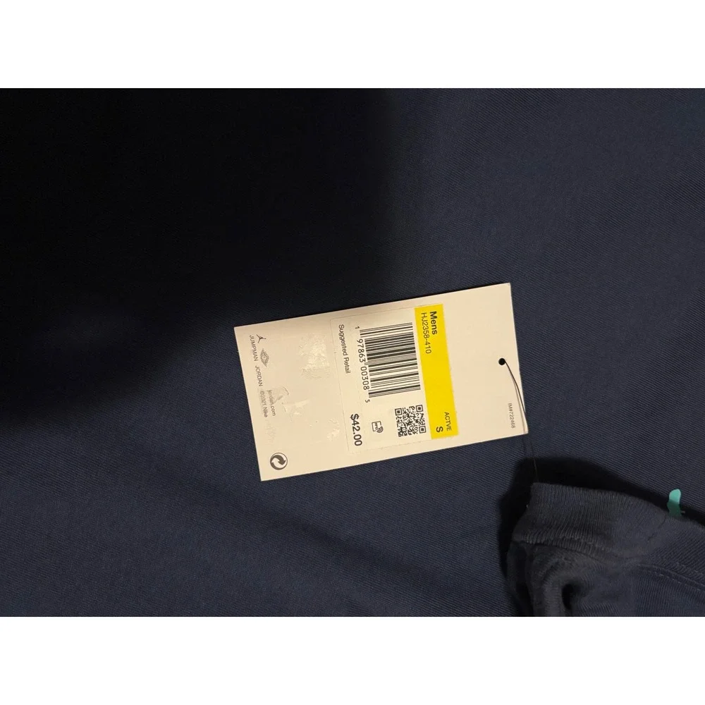 1209 Jordan Mens T-Shirt Midnight Navy Jumpman Graphic Tee Size Small NWT
